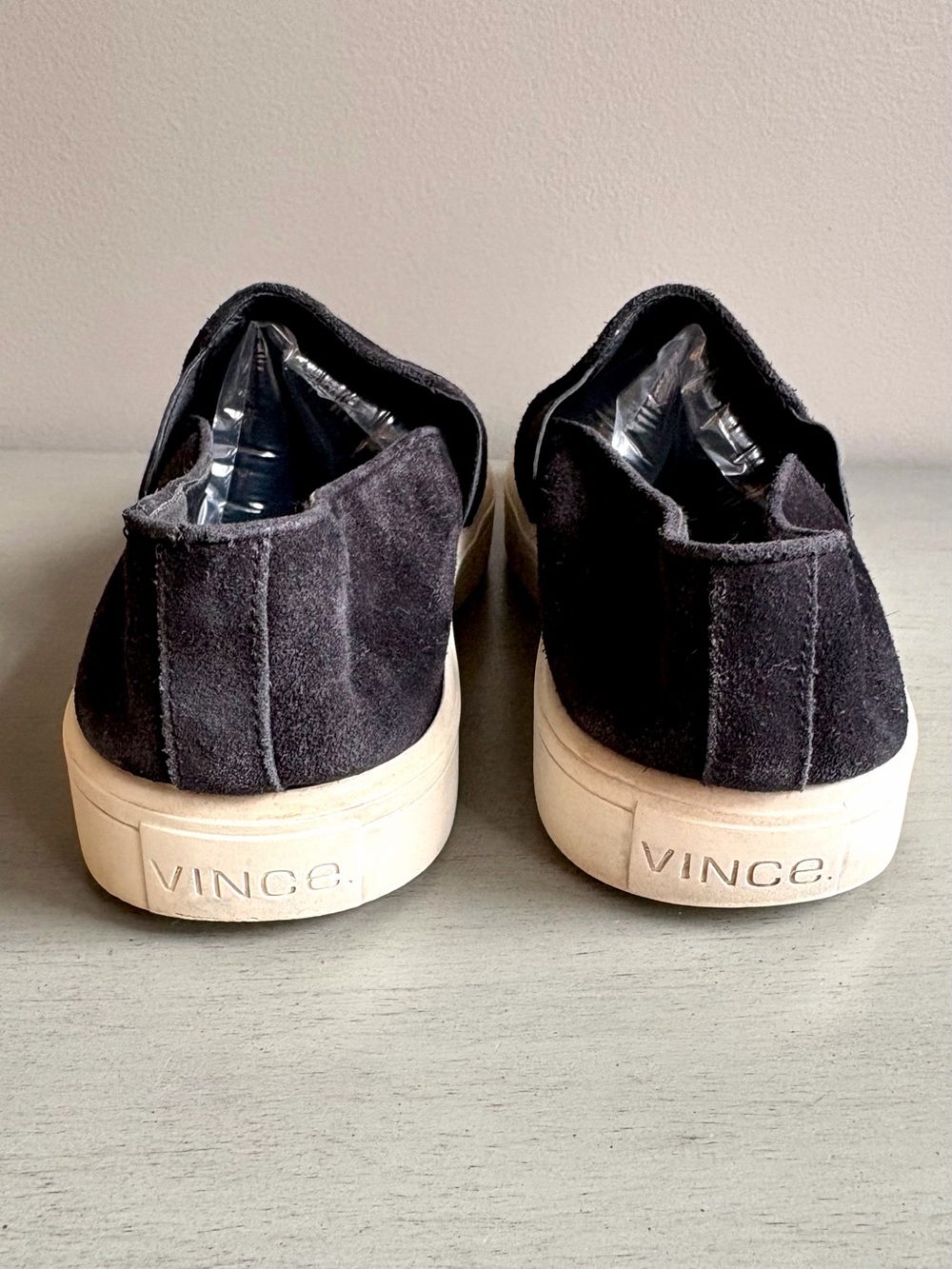 Vince Black Suede Leather Slip-On Sneakers Shoe White Sole Women Size 8.5 Casual - Picture 6 of 13